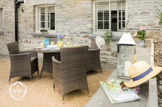 Shared courtyard garden