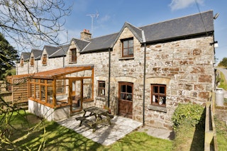 Morfa Cove Cottage